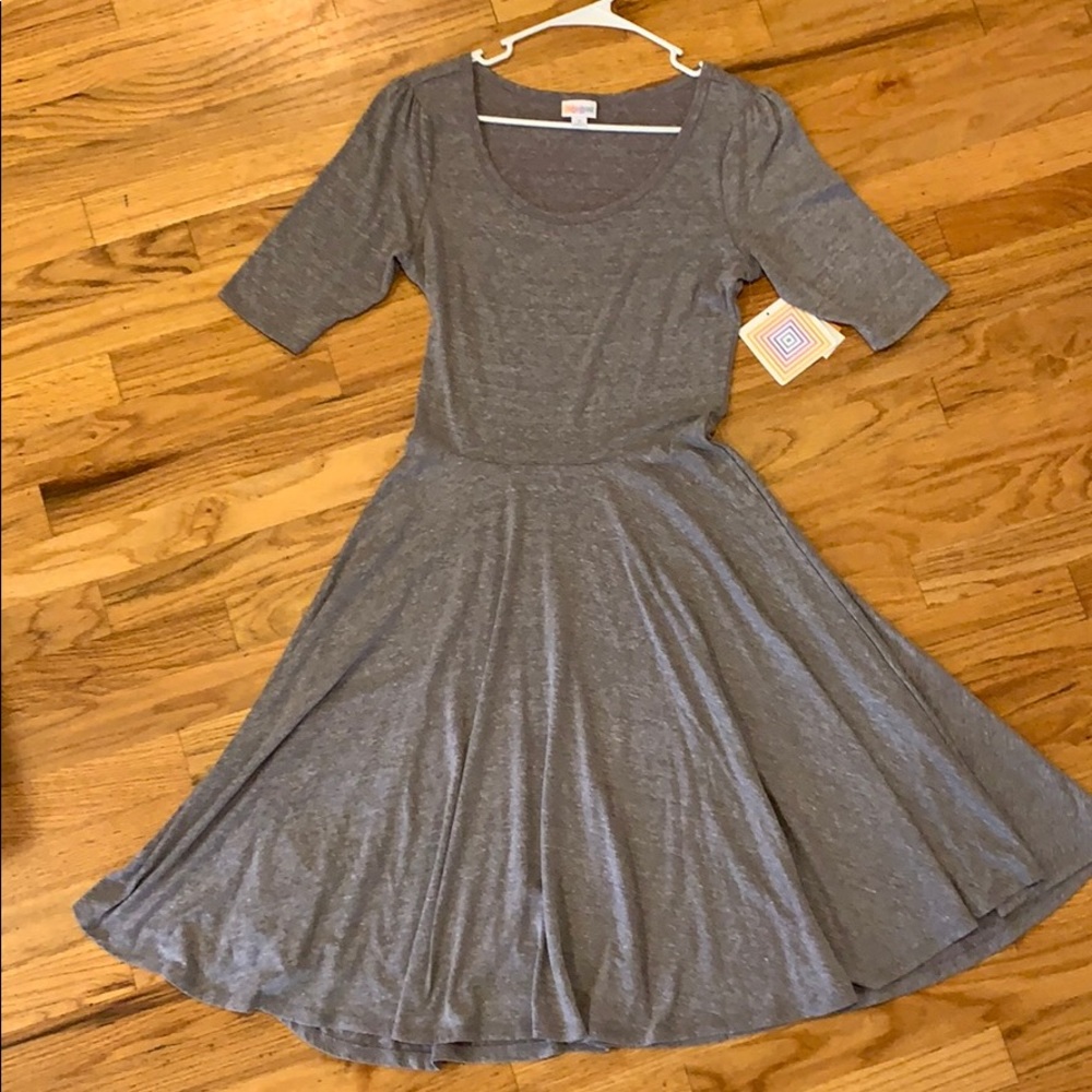 LulaRoe Grey Nicole dress size-M